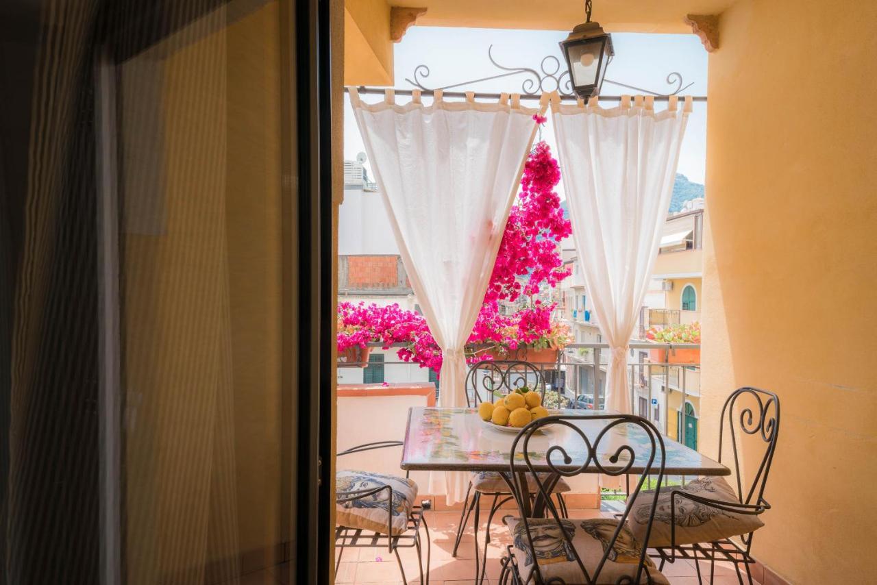 Case Borgo Vacanze เลโตยานนี ภายนอก รูปภาพ